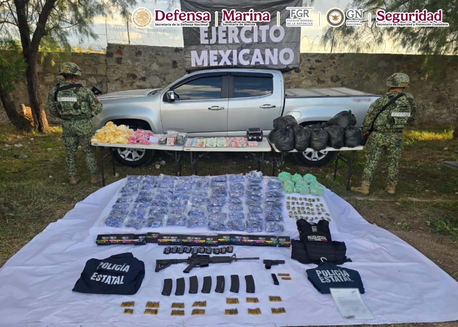 Aseguran armamento y droga en Durango
